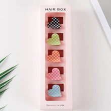 Load image into Gallery viewer, Checkered Heart Assorted Color Claw Hair Clip Set
