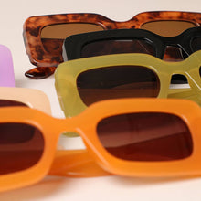 Load image into Gallery viewer, Women&#39;s Bold Rectangular Shape Sunglasses
