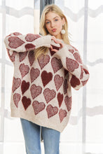 Load image into Gallery viewer, Loose Fit Heart Sweater
