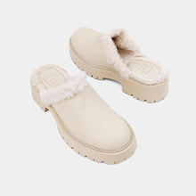 Load image into Gallery viewer, Faux Sherpa Lined Mules
